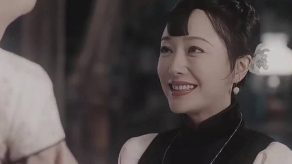 易钟灵嫁给军阀，她却身在福中不知福