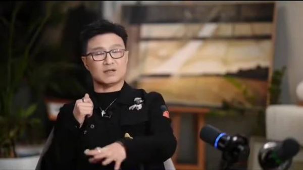 汪峰称买衣服80%都在淘宝