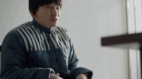 方抓获倒卖黄豆小弟，不料顺着一条地底地道，揪出偷盗上百座粮库的巨盗！