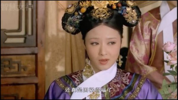 甄嬛传：华妃这段彻底遭眉庄记恨，只有霸气的华妃娘娘敢当众羞辱皇后娘娘