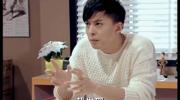 张伟秀出自拍照，美嘉梦里变小龙虾