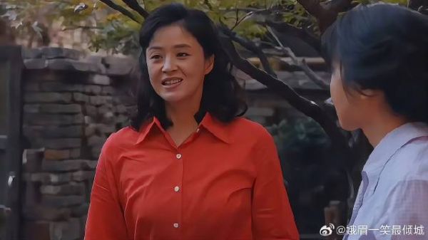 不爱学习的栋哲竟和晓婷一起跳级,有个教师邻居真给力