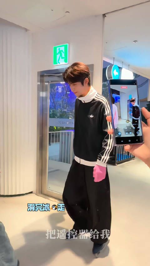 特别呆萌的一头