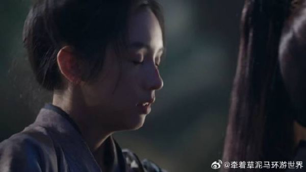 锦月如歌：女兵与将军同程一马，场面异常暧昧，可她竟犯困了