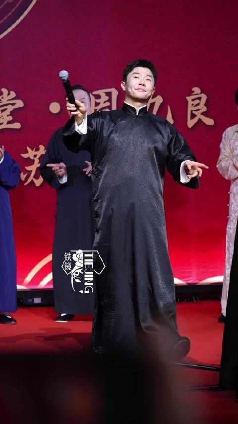 你闯进了我的镜头 我按下了永远⌯>ᴗo⌯ಣ♡ 大家早安！ zjl