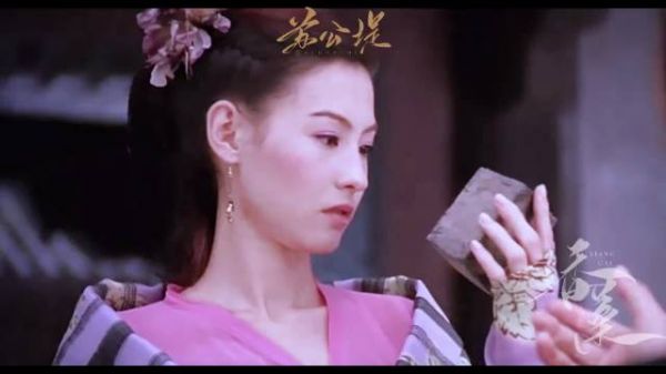我完全理解港媒称她为“香港最后一个美人”