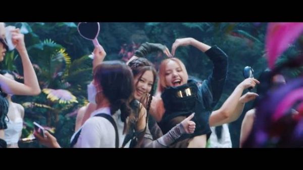 BLACKPINK 10周年