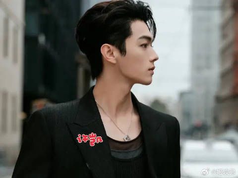 顾燕帧和曲曼婷合体准备气跑未婚妻