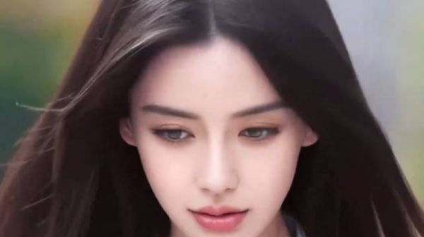 Angelababy古早造型封神名场面,母女双美人