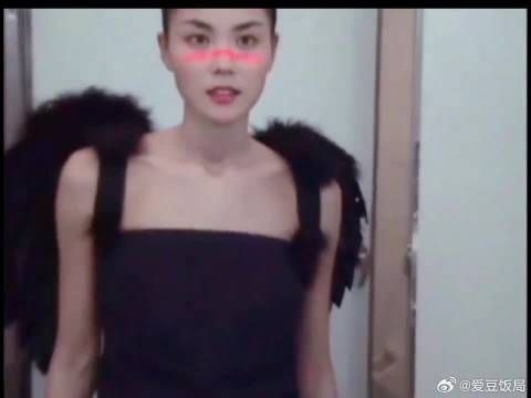 王菲她率真的底色真的藏不住