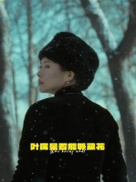 宁可向前一步思，莫在原地停一瞬