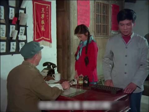 40多年前的老电影，这种干净 纯洁的爱情就问你们羡慕了吗？