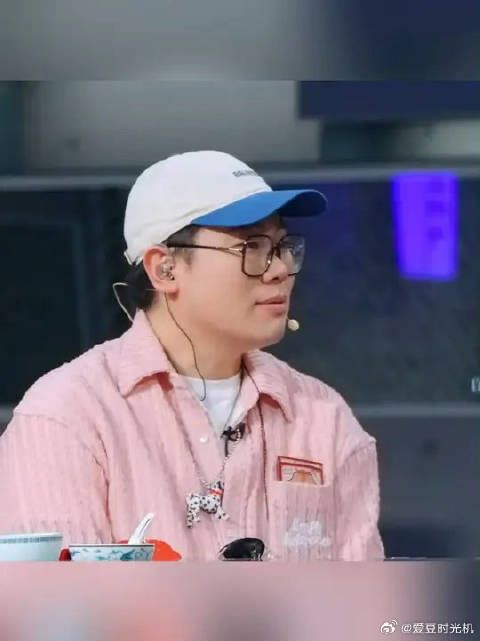 他只不过是爱吃葱花罢了