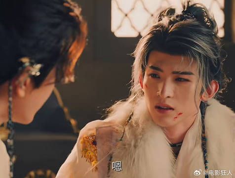 这问题问的把我们家少师都搞害羞了偷笑