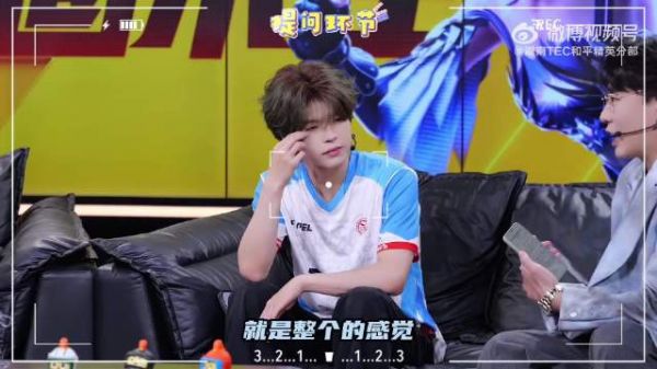 我被老师提问be like： （对旁边的人）你先说你先说