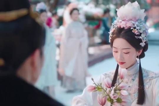 邓恩熙新剧揭开旧时代女子束缚，共情表演令人动容