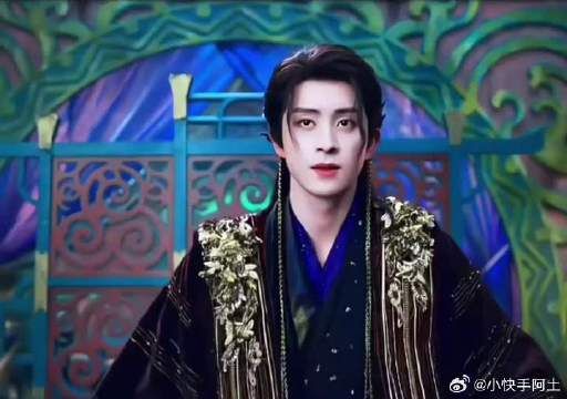 殿主吃上自己的醋了