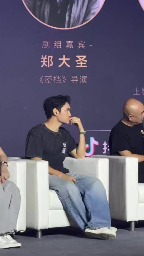 由袁弘主演的电影《密档》将在百花奖开幕式推出，该电影于8.28上映，期待！