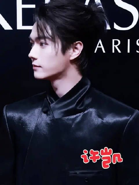 纪谨烈火军校表现精彩，沈君山问病笑点十足