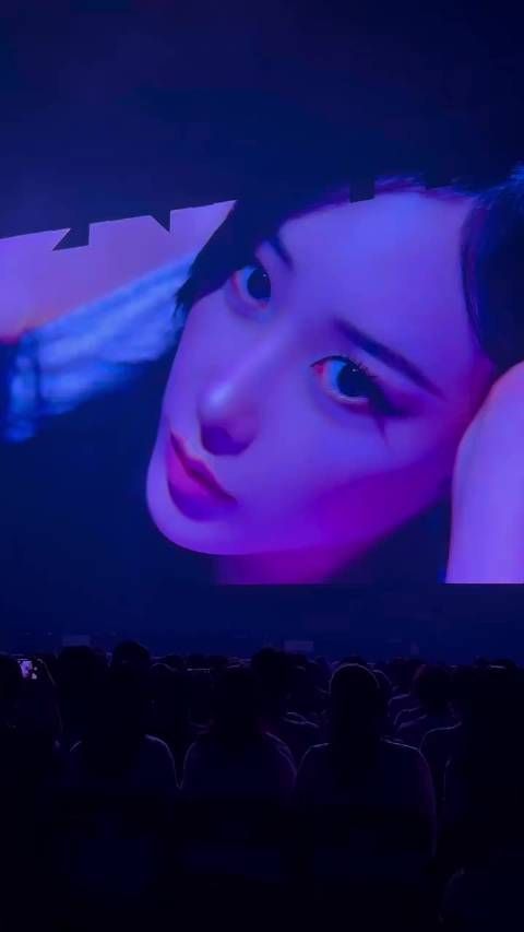 这个吉赛尔完全就美得像鬼….