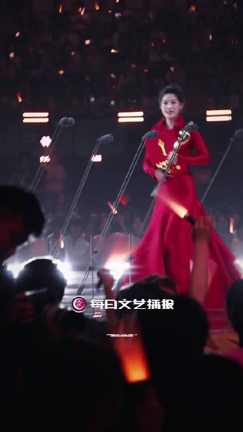 播报看百花｜恭喜@陈丽君_点绛唇 首度跨界大银幕就得奖！期待更多的好作品！