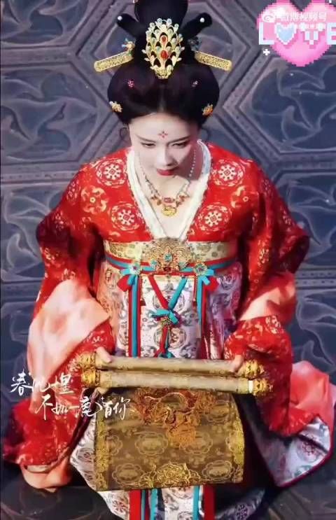 白鹿这部能爆吧这种英气型女主简直是她的舒适区