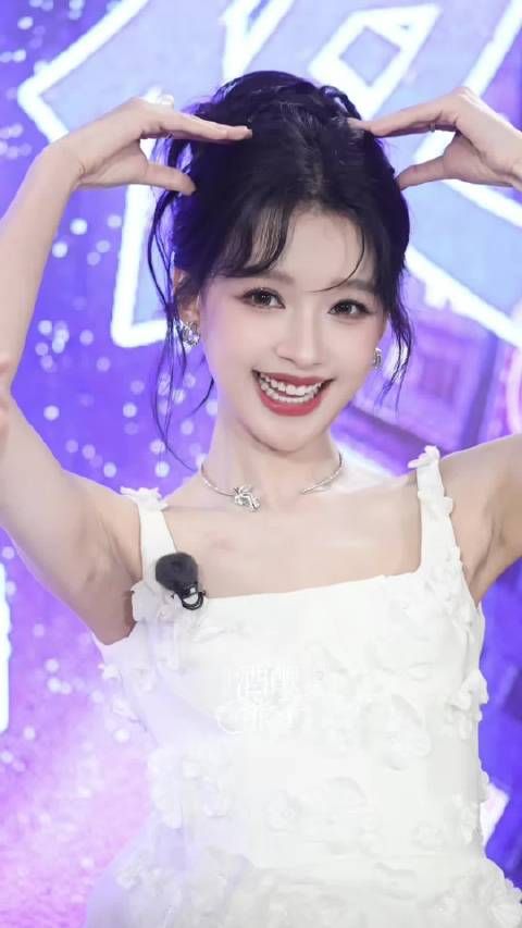 你们到底知不知道这个孙怡有多萌宝宝去哪儿学了这么多饭撒姿势！