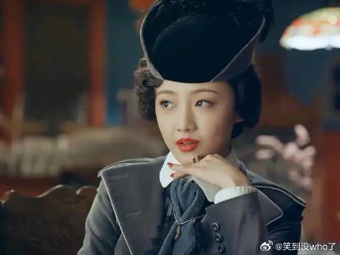 谁都不服就服这位，一言不合就怼人的社会拽姐曲曼婷