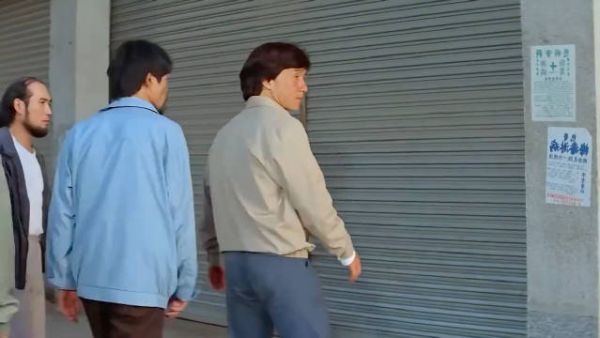 警察故事，家驹成功打入内部，见到大毒枭！