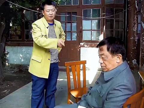 最早的爽剧，隐藏的大佬被小人欺负