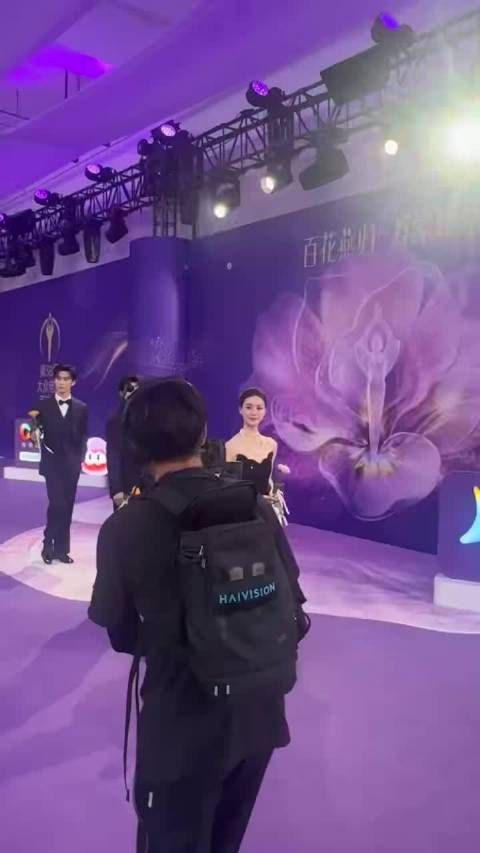 短剧演员私下关系好,原来都是老相识