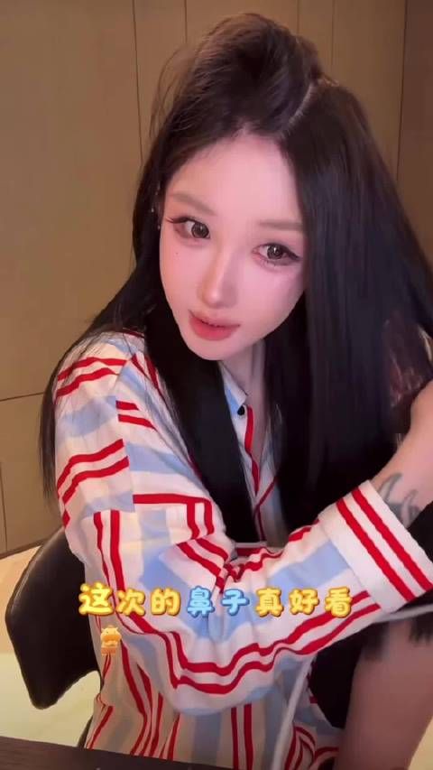 薛小婉分享做鼻子心得,做了有四五个月了,这次做的是最好看最自然的了
