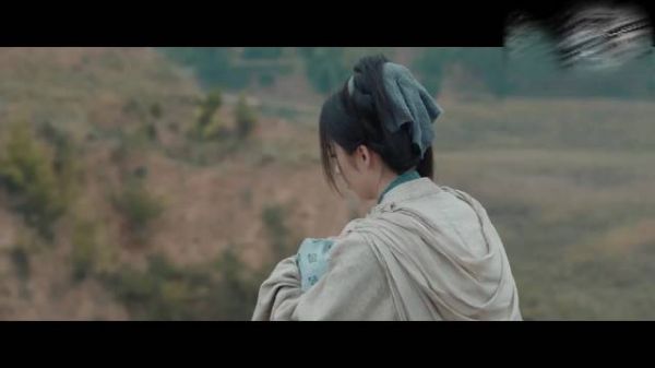丁禹兮新剧吃饼渣，角色细节体现体恤百姓