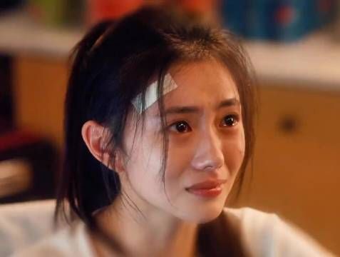 据说这段表演 刘浩存的对面是没有人的