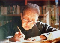 为何冰心在文人圈不怎么受欢迎？连孙子都在墓碑上写枉为人表