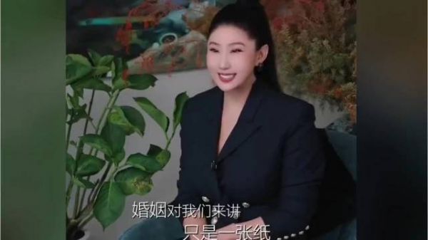 谢贤为了女友能在香港定居而求婚，但是coco因为没有戒指拒绝了他，就错过了！
