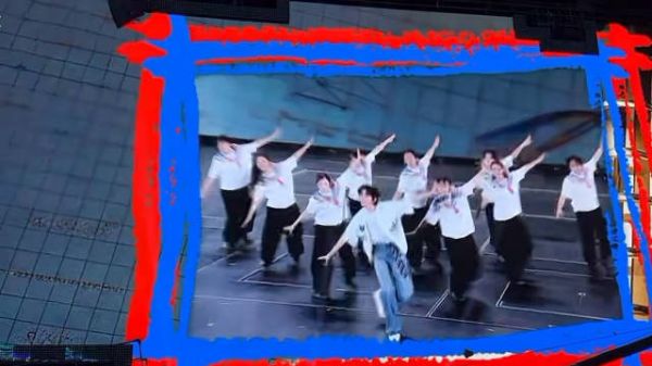 全体一班演绎新歌《摇曳》舞台，活力满分适配度拉满