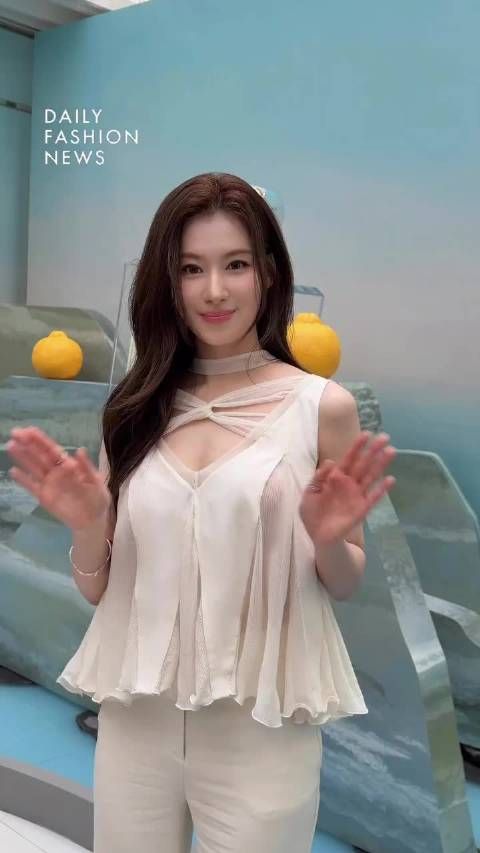 sana身材太好了