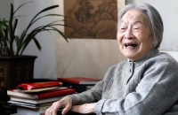 杨绛的忠告：跟兄弟姐妹关系再好，这两件事也一定要烂在心里！