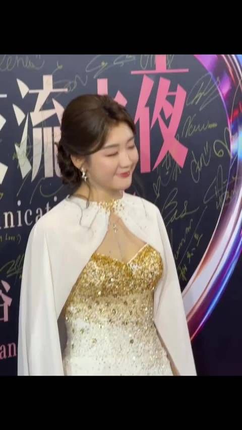 陈梦曼谷获微博泰国年度体育文化交流巅峰人物奖