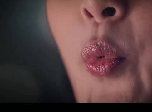 我把命还你，你把爱还给我吧，迟来的深情有何意义