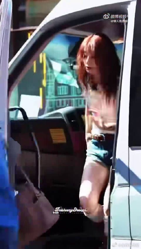 赵昭仪送考颜安，默契搭档共赴披荆舞台