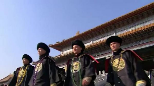 清朝皇子为什么一定要夺嫡，就不能当个闲散王爷吗？