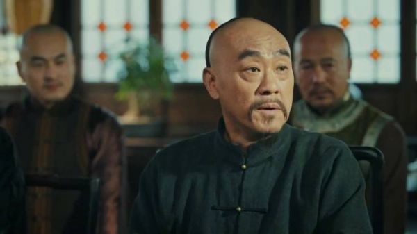张謇召开商户动员大会详解股份制，众商户签约入股