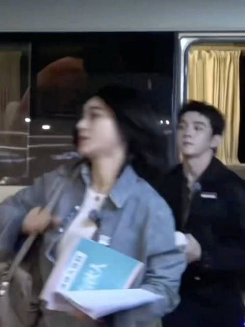尚雯婕研究李佳琦直播间两月反被带货逻辑拿下