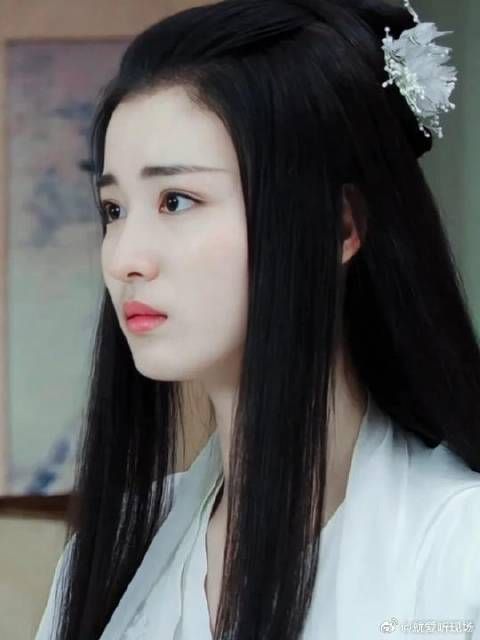 表妹：我看见你就觉得讨厌