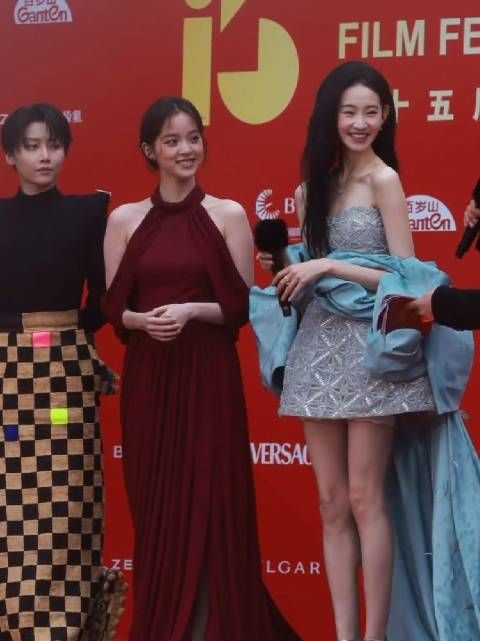早说了，这个世界不能没有女孩子