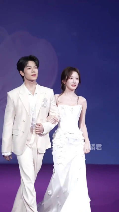 心态好稳，明白与其被动等待机会，不如主动抓住一切可以演戏的可能