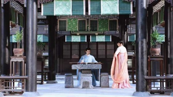 沈知书闻严馥之名变脸，嘴角上扬露甜蜜