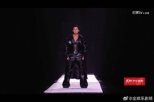 刘畊宏直播获全明星打call团豪华应援